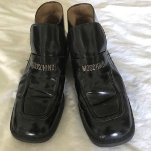 moschino boots